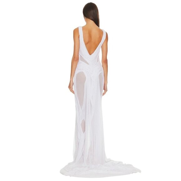 Di Petsa White Water Gown - Picture 2 of 16